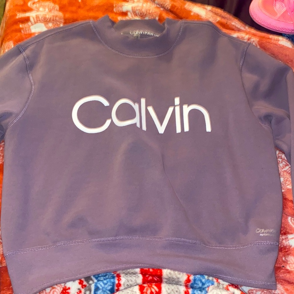 Calvin Klein crop sweater/sweatshirt purple size M